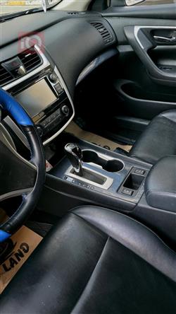 نيسان ألتيما